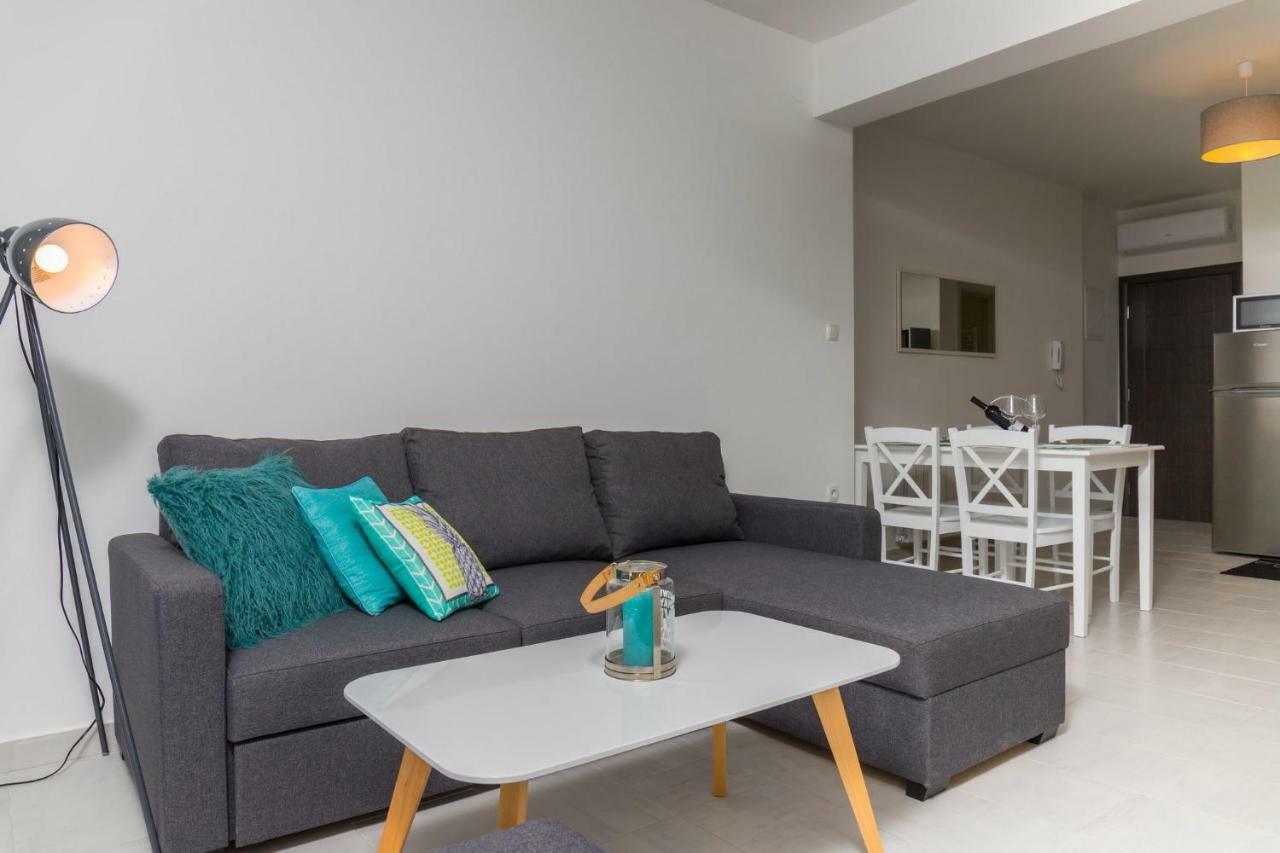 Apartments Zorica Драмал Екстериор снимка