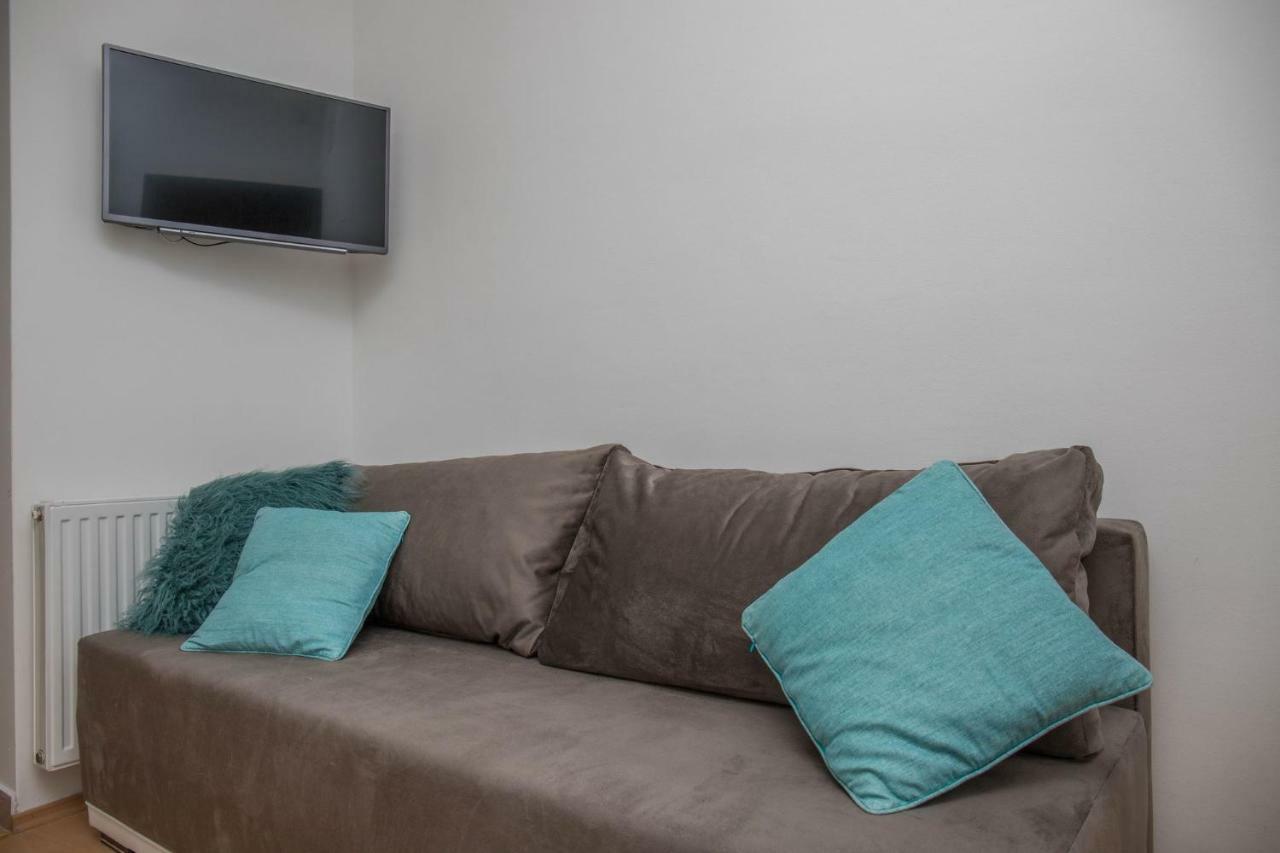 Apartments Zorica Драмал Екстериор снимка